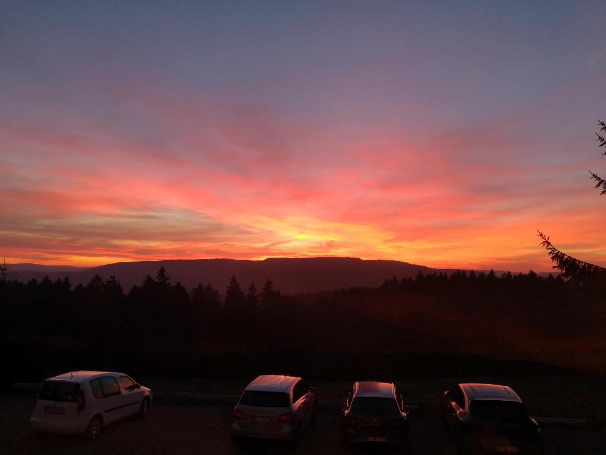 Hotel Schoene Aussicht Masserberg Kültér fotó