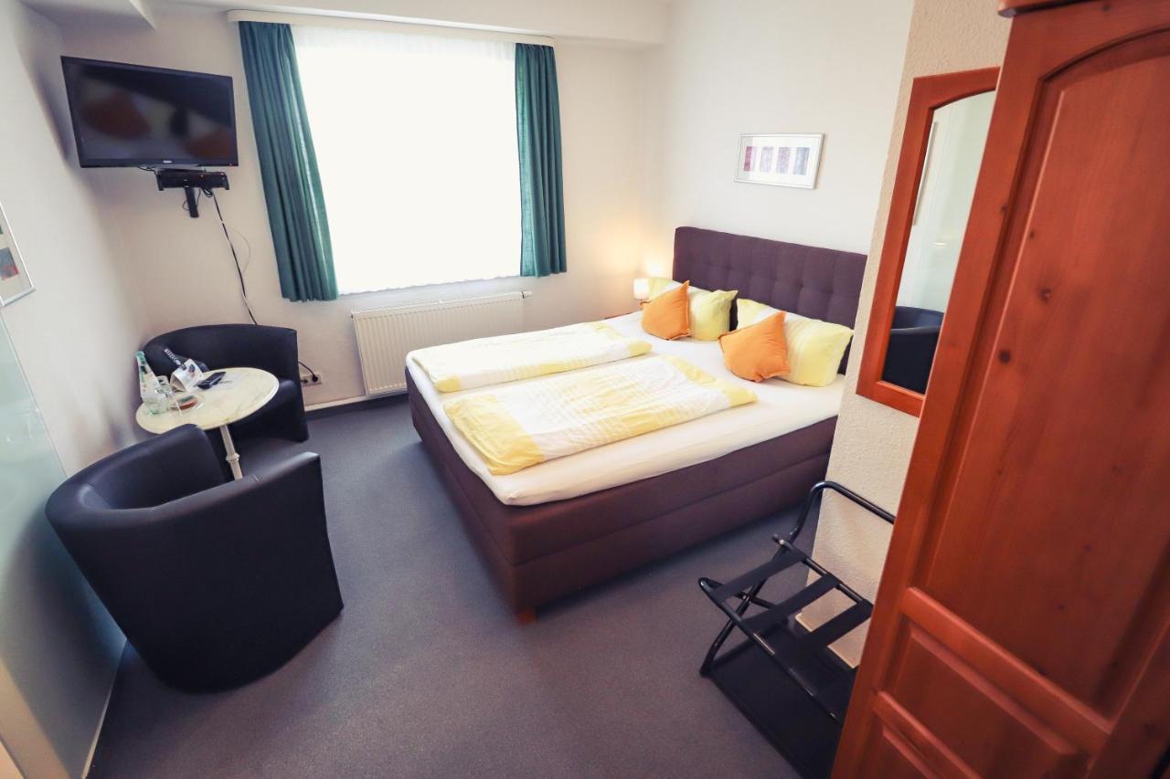 Hotel Schoene Aussicht Masserberg Kültér fotó