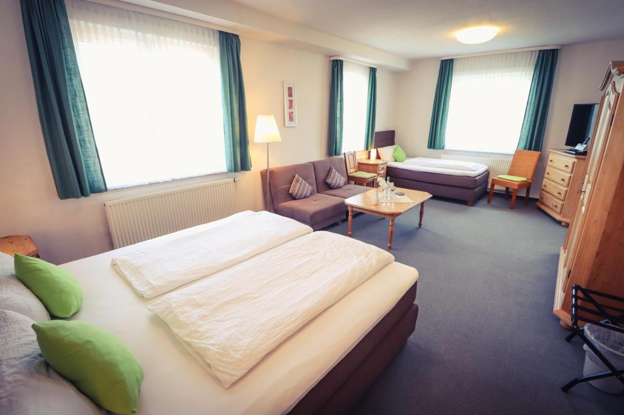 Hotel Schoene Aussicht Masserberg Kültér fotó
