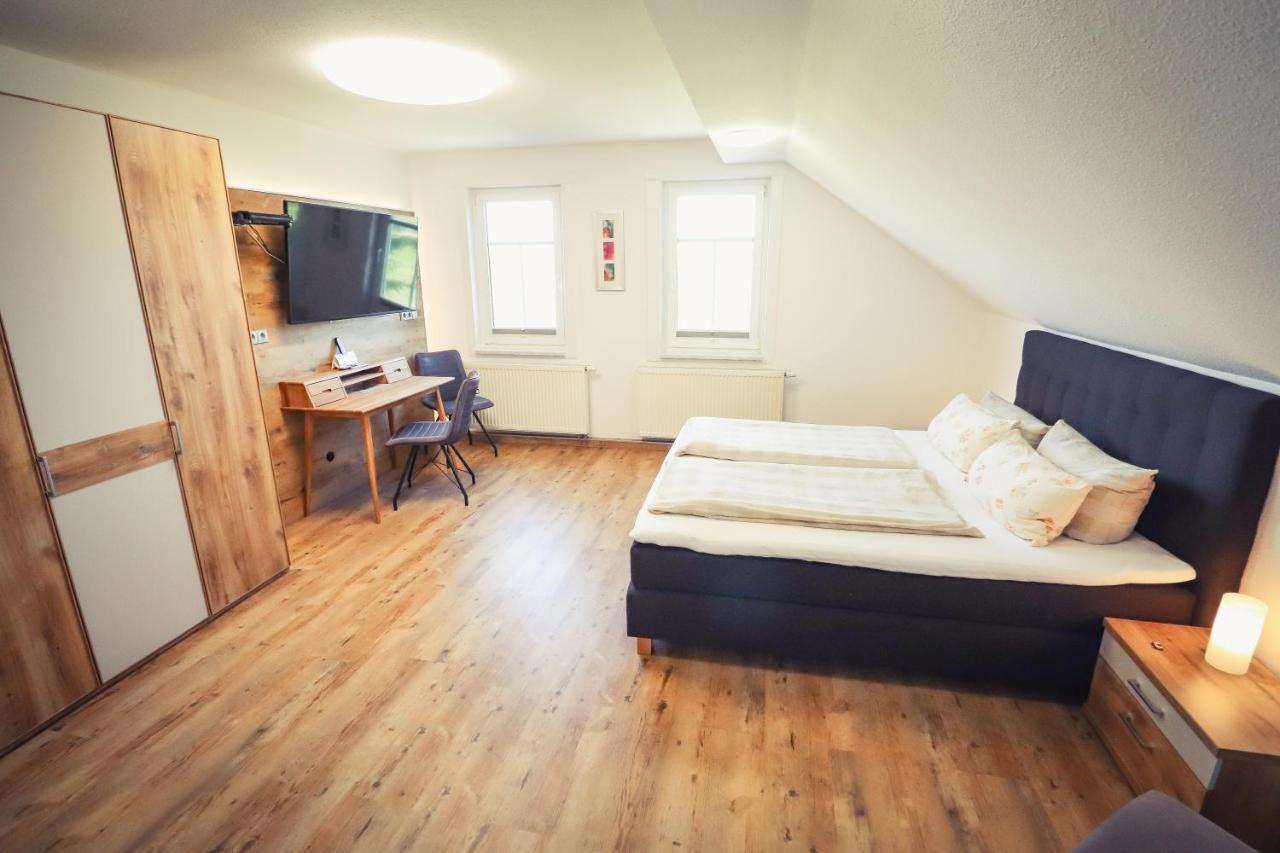 Hotel Schoene Aussicht Masserberg Kültér fotó